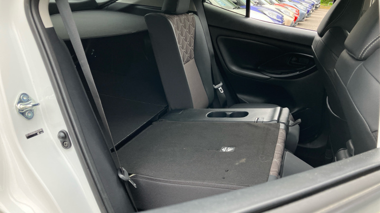 Toyota Yaris Cross 1.5 Hybrid Excel 5dr CVT Hybrid Estate